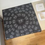 赛琳(CELINE)凯旋门印花真丝方巾 黑色