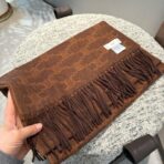 赛琳(CELINE)凯旋门散林老花羊绒围巾 太妃糖棕色