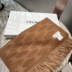 赛琳(CELINE)凯旋门散林老花羊绒围巾 太妃糖米色