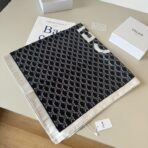 赛琳新款凯旋门印花真丝方巾 黑色 - 图片 3