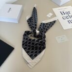 赛琳新款凯旋门印花真丝方巾 黑色 - 图片 2