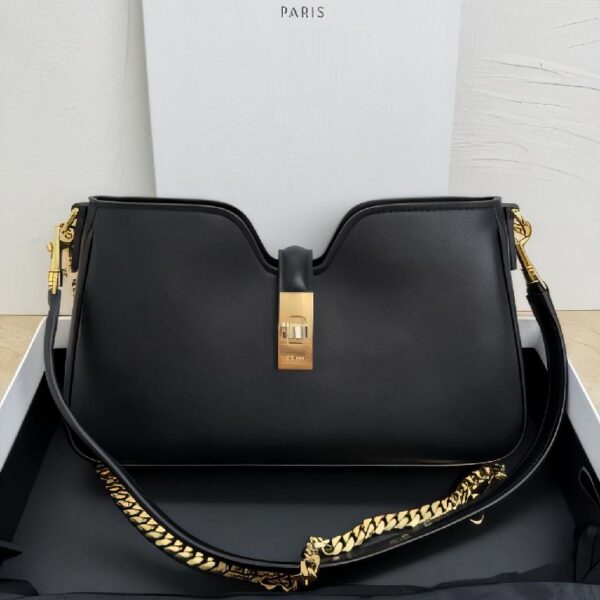 赛琳（Celine）Romy 黑色小牛皮金扣链条腋下包