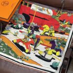 超现实爱马仕枢纽-数码印花围巾 浅粉边款