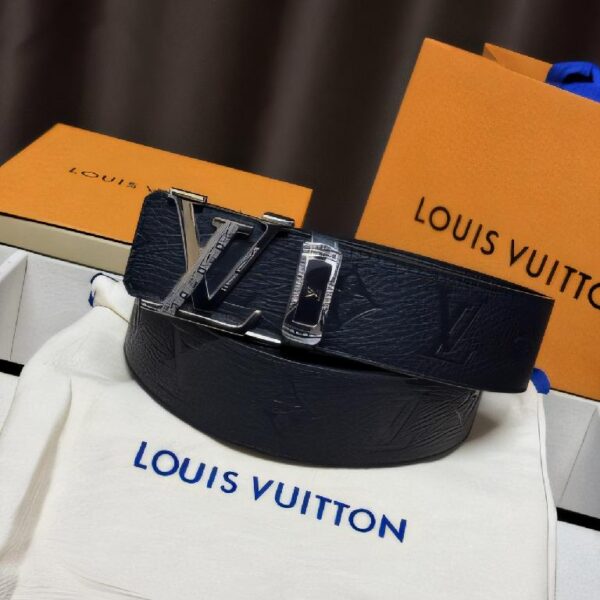 路易・威登 LV Initiales 双面皮带