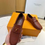 路易威登 Lock It 乐福鞋（Louis Vuitton Lock It Loafer）酒红色 - 图片 4