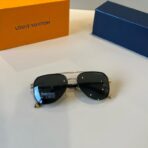 路易威登（LOUIS VUITTON）Pilot 系列金属框偏光飞行员太阳镜