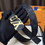 路易威登（Louis Vuitton）INITIALES 黑灰色老花帆布金色扣腰带 - 图片 4