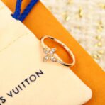 路易威登（Louis Vuitton）Monogram Flower 系列玫瑰金钻石戒指