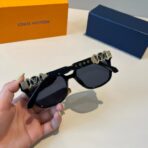 路易威登（Louis Vuitton）My LV Chain Square 太阳镜 - Image 2