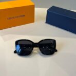 路易威登（Louis Vuitton）老花饰边方形太阳镜