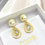 迪奥双球珍珠镂空水滴钻石耳环