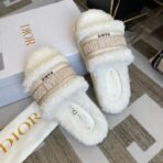 迪奥 Dior Christal Dior 系列毛绒穆勒拖鞋（白浅粉配色款） - 图片 2