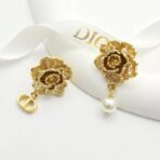 迪奥金色牡丹花不对称CD珍珠耳钉 - 图片 4