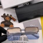 迪奥（Dior）30 Montaigne 系列无框方形太阳镜