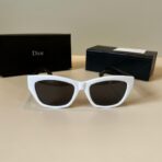 迪奥（Dior）CD Signature 系列黑白醋酸纤维 CD 标识装饰猫眼太阳镜 - Imagem 3