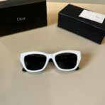 迪奥（Dior）CD Signature 系列黑白醋酸纤维 CD 标识装饰猫眼太阳镜