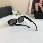 迪奥（Dior）DiorSignature 黑框灰镜片方形太阳镜 - 图片 4
