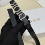 迪奥（Dior）黑色小牛皮银色金属 DIOR 字母扣细腰带 - Image 4