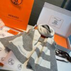 顶级羊绒针织长巾 灰白款 - Imagem 2