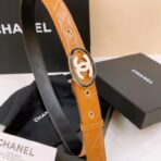 香奈儿（Chanel）棕色绗缝小牛皮双 C 扣女士腰带