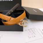 香奈儿（Chanel）棕色绗缝小牛皮金色雕花双 C 扣女士腰带 - 图片 2