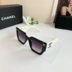 香奈儿（Chanel）矩形醋酸纤维太阳镜（紫白色款）