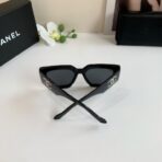 香奈儿（Chanel）矩形醋酸纤维太阳镜（黑金色款） - 图片 4