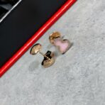 麒麟迷你粉葫芦耳钉 - 图片 3