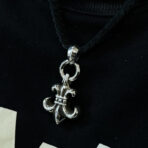 𝐂𝐡𝐫𝐨𝐦𝐞 𝐡𝐞𝐚𝐫𝐭𝐬 克罗心经典童军花皮绳编织项链 - 图片 4