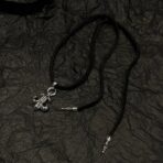 𝐂𝐡𝐫𝐨𝐦𝐞 𝐡𝐞𝐚𝐫𝐭𝐬 克罗心经典童军花皮绳编织项链 - 图片 2