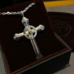 𝐆𝐨𝐫𝐨'𝐬高桥吾郎 点金轮十字架项链 - 图片 2