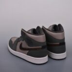 Air Jordan 1 Mid 黑灰 纯原系列 - Imagem 2