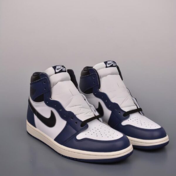 Air Jordan 1 Retro HIGH OG 蓝色