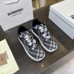 BURBERRY Check Knit Lace-Up Low-Top Sneakers（博柏利格纹飞织系带低帮休闲运动鞋）黑白格纹配色