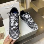 BURBERRY Check Knit Lace-Up Low-Top Sneakers（博柏利格纹飞织系带低帮休闲运动鞋）黑白格纹配色 - Image 4