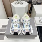 Balenciaga 3XL Shearling-Lined Extreme Lace Sneaker（巴黎世家 3XL 系列 “毛绒内衬极致鞋带” 款运动鞋）白灰蓝粉拼色