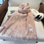 Burberry·巴宝莉双面围巾 浅粉色 - Imagem 4