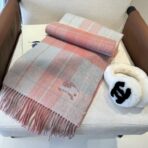 Burberry·巴宝莉双面围巾 灰红拼色 - Imagem 2