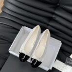 Chanel 新色芭蕾舞鞋 白黑配色