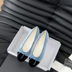 Chanel 新色芭蕾舞鞋 蓝黑配色