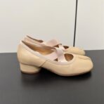 Masion Margiela MM6 马吉拉 秋季交叉绑带玛丽珍单鞋  杏色 - 图片 3