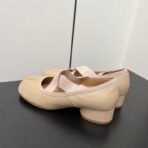 Masion Margiela MM6 马吉拉 秋季交叉绑带玛丽珍单鞋  杏色 - 图片 2