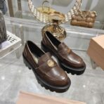 Miu Miu 2024 秋冬新款的厚底乐福鞋 棕色 - Image 3