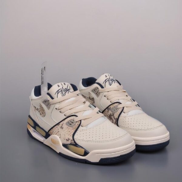 Nike Air Flight 89复古篮球鞋 蛇年限定