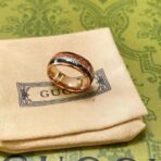 古驰（GUCCI）Icon 系列玫瑰金色金属配木质纹理宽版戒指