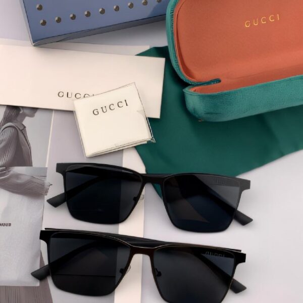 古驰（GUCCI）方形金属炫彩飞行员偏光太阳镜