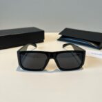 圣罗兰（Saint Laurent）SL 518 系列黑色宽框方形太阳镜 - 图片 2