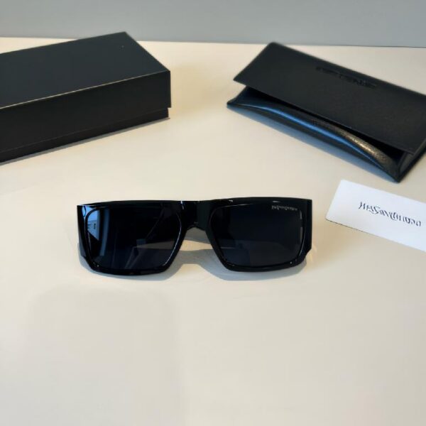 圣罗兰（Saint Laurent）SL 518 系列黑色宽框方形太阳镜