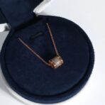 宝格丽（Bulgari）B.zero1 系列 18K 玫瑰金镶钻红陶瓷吊坠项链 - Image 2