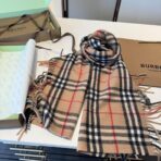 巴宝莉(Burberry)【B家蜈蚣巾】金靖同款格纹围巾 浅棕色 - Imagem 3